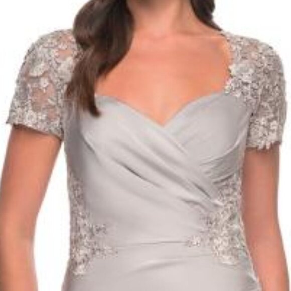 NWT La Femme 27989SC Evening Dress Silver size 6 - Picture 3 of 7